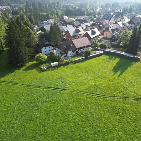 Turisticna Kmetija Kosir Smještaj na farmi *