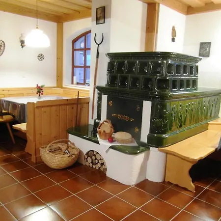 Smještaj na farmi Turisticna Kmetija Kosir *