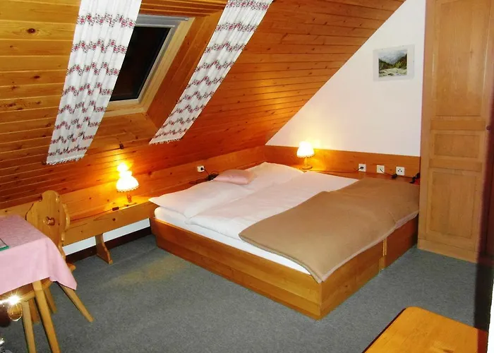 Bivanje na kmetiji Turisticna Kmetija Kosir Kranjska Gora